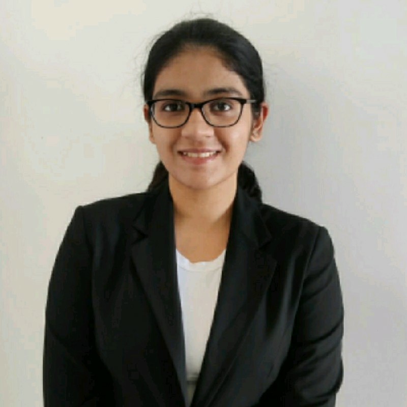 Shraddha Sekhri photo